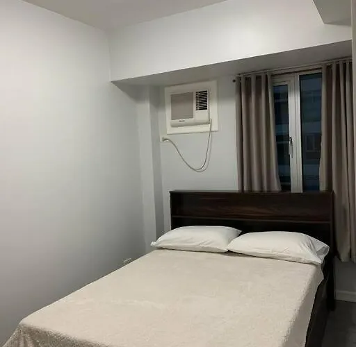 Apartment Cozy 1 Bedroom Near Alabang Town Center And Molito With Wifi And Netflix