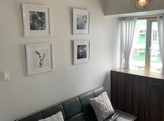 Cozy 1 Bedroom Near Alabang Town Center And Molito With Wifi And Netflix